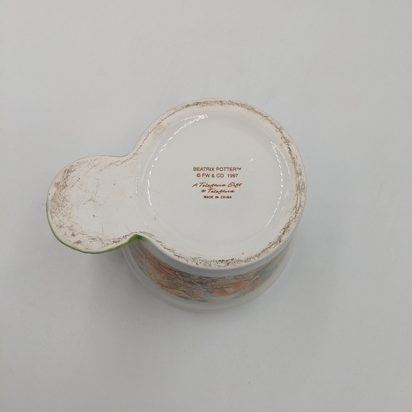 Beatrix Potter Teleflora Gift Planter Peter Rabbit Figure Fall Color Garden View - Picture 6 of 9